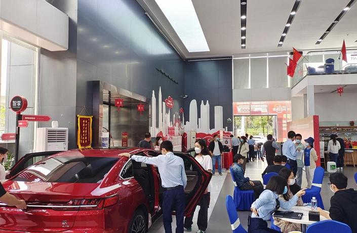 龍崗購車補貼政策出臺后,全區汽車行業迎來銷售&ldquo;小高峰&rdquo;